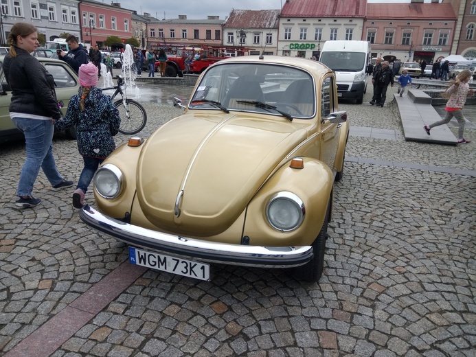 Zlot klasyków w Skierniewicach