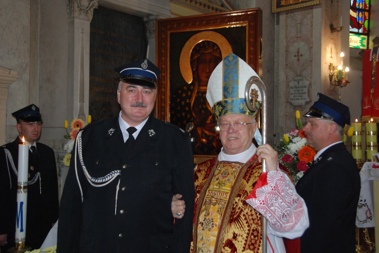 Powitanie ikony MB Częstochowskiej w Łaniętach