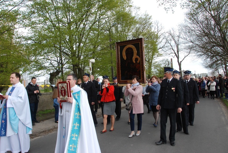 Powitanie ikony MB Częstochowskiej w Łaniętach