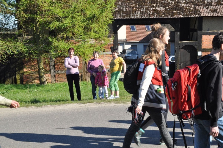 Pielgrzymka "Promienista" - dzień I - grupa ze Słupska