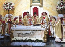 Dokładnie w rocznicę święceń biskupich,  26 kwietnia 2017 r., biskup senior Tadeusz Rakoczy świętował swój jubileusz.