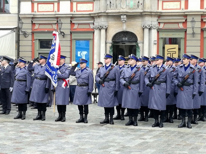 Dzień Flagi Rzeczpospolitej Polskiej we Wrocławiu