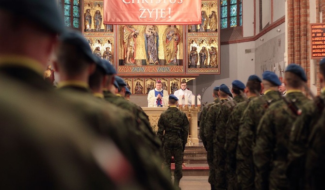 Bp Zadarko: Wolność religijna i pokój narodu to dwie intencje, które łączą nas ze wszystkimi Polakami