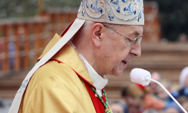 Abp Gądecki: doświadczamy podziałów i braku jedności