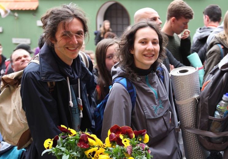 Pielgrzymi u św. Faustyny 2017