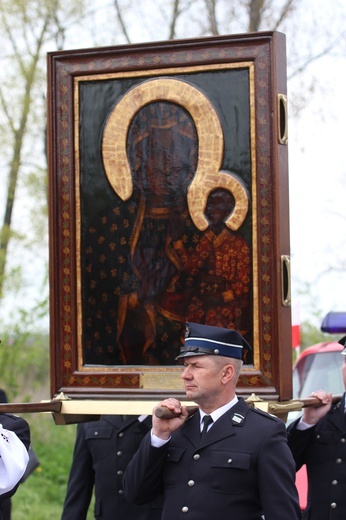 Powitanie ikony MB Częstochowskiej w Nowem