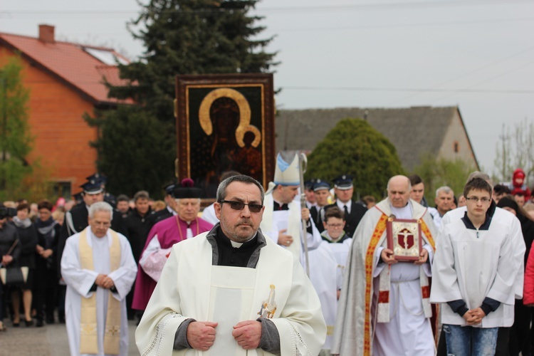 Powitanie ikony MB Częstochowskiej w Nowem