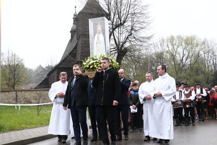 MB Fatimska nawiedza rodziny w Szyku