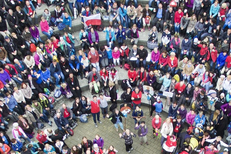 Pielgrzymi z lotu ptaka...