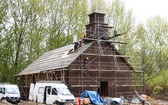 Odbudowa kościoła z Bobrka