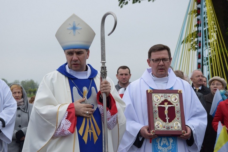Powitanie ikony MB Częstochowskiej w Miłonicach