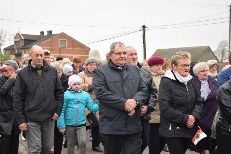 Powitanie ikony MB Częstochowskiej w Miłonicach