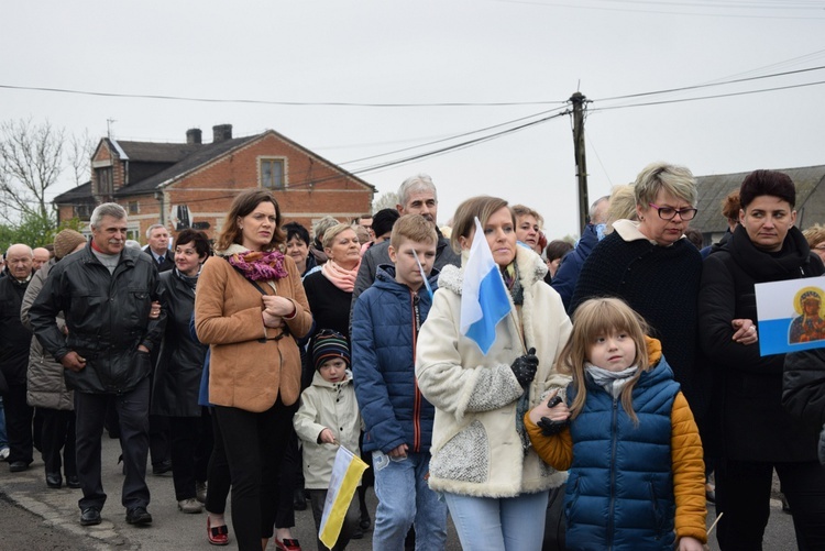 Powitanie ikony MB Częstochowskiej w Miłonicach