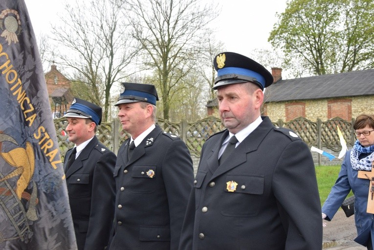 Powitanie ikony MB Częstochowskiej w Miłonicach