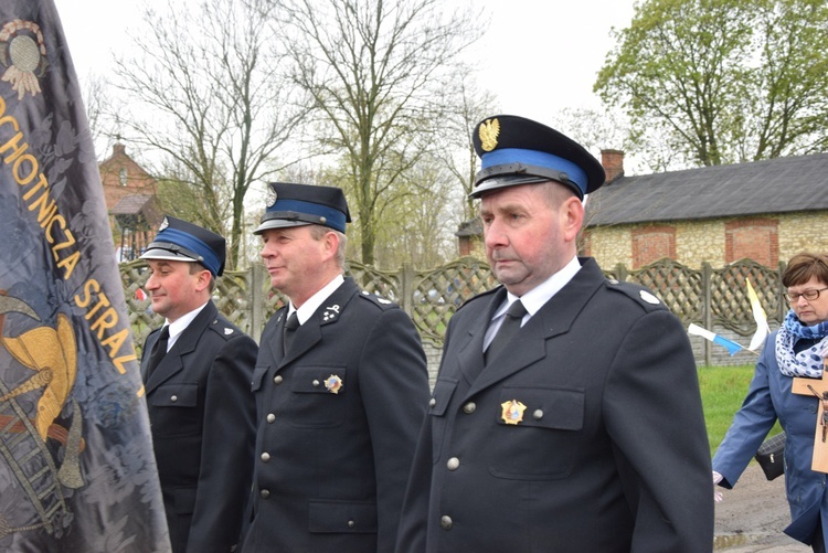 Powitanie ikony MB Częstochowskiej w Miłonicach