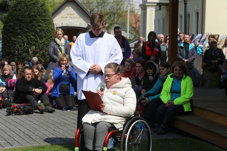 Niepełnosprawni z "Ady" na pielgrzymce do Jezusa Miłosiernego