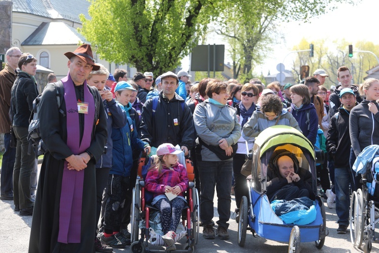 Niepełnosprawni z "Ady" na pielgrzymce do Jezusa Miłosiernego