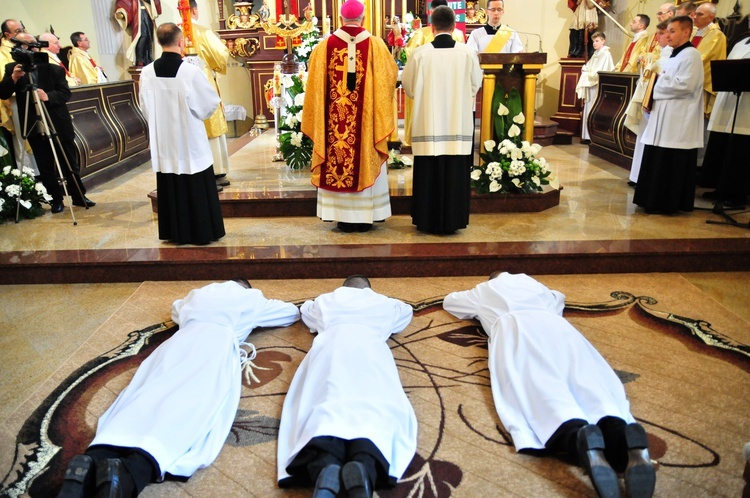 Święcenia diakonatu w parafii Turobin