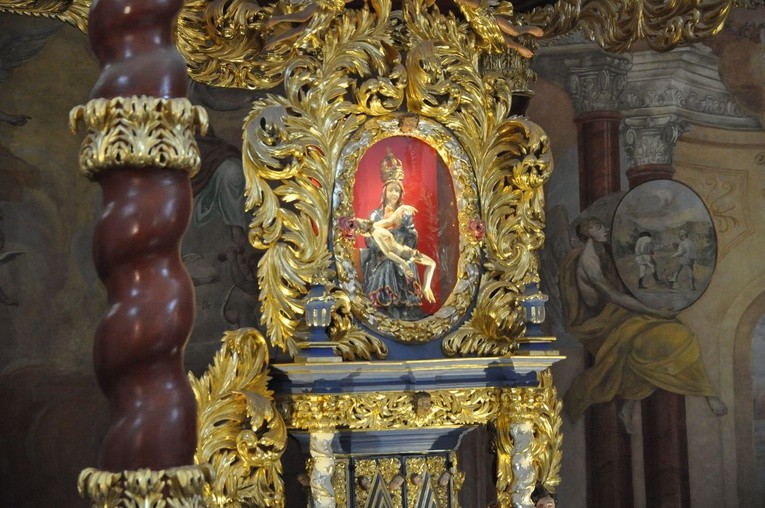 Pielgrzymka Żywego Różańca do Skrzatusza