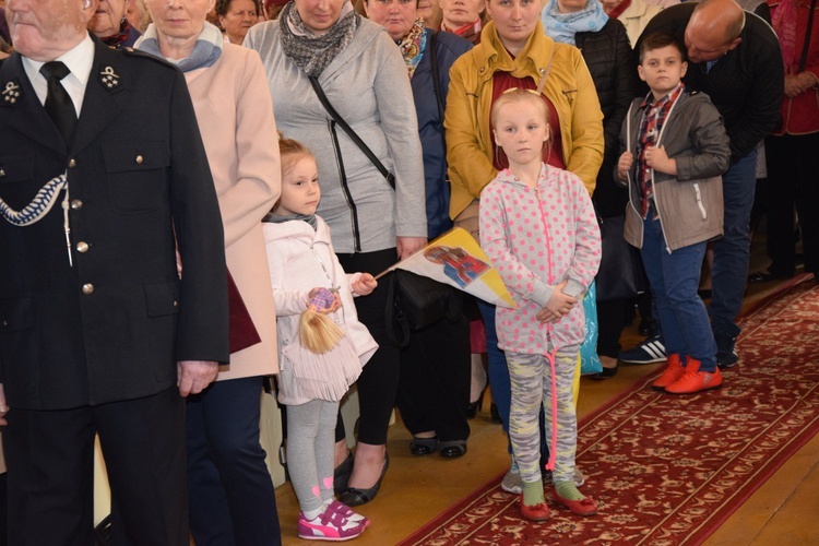 Powitanie ikony MB Częstochowskiej w Imielnie