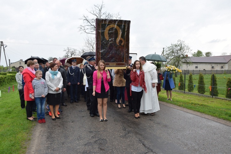 Powitanie ikony MB Częstochowskiej w Imielnie