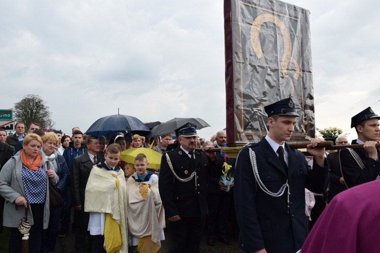 Powitanie ikony MB Częstochowskiej w Imielnie