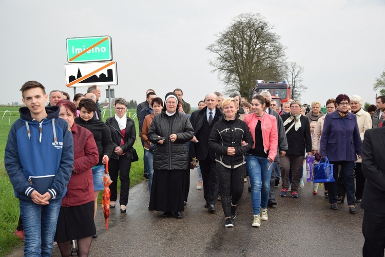 Powitanie ikony MB Częstochowskiej w Imielnie