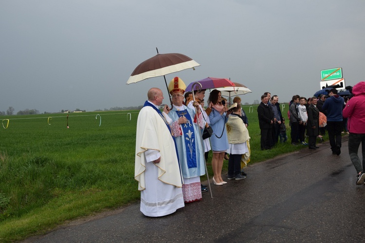 Powitanie ikony MB Częstochowskiej w Imielnie