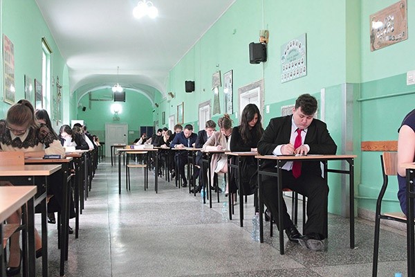 ▲	Katolickie Liceum Ogólnokształcące w Legnicy jest jednym z najlepszych w całym regionie.