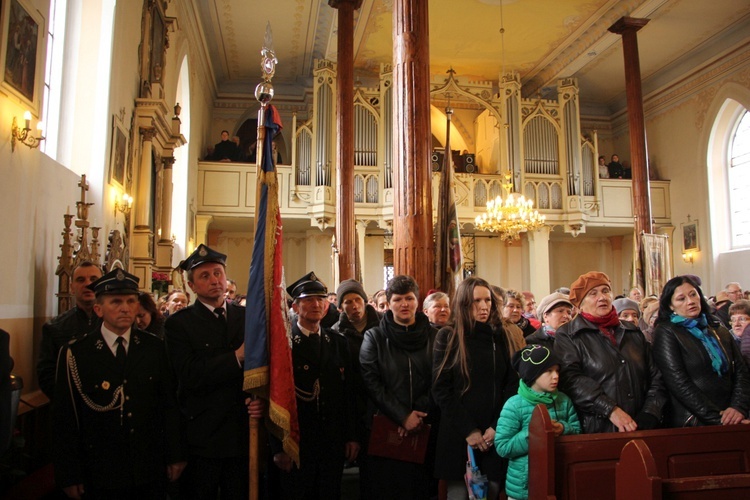 Powitanie ikony MB Częstochowskiej w Dąbrowicach