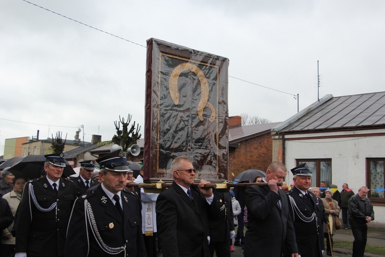 Powitanie ikony MB Częstochowskiej w Dąbrowicach