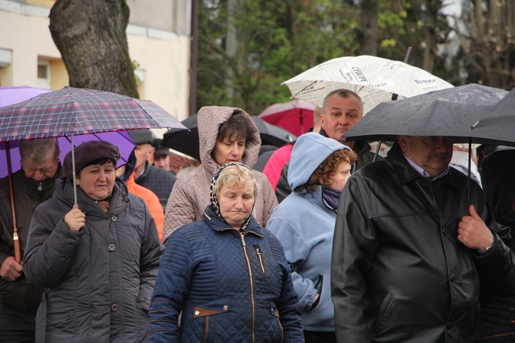 Powitanie ikony MB Częstochowskiej w Dąbrowicach