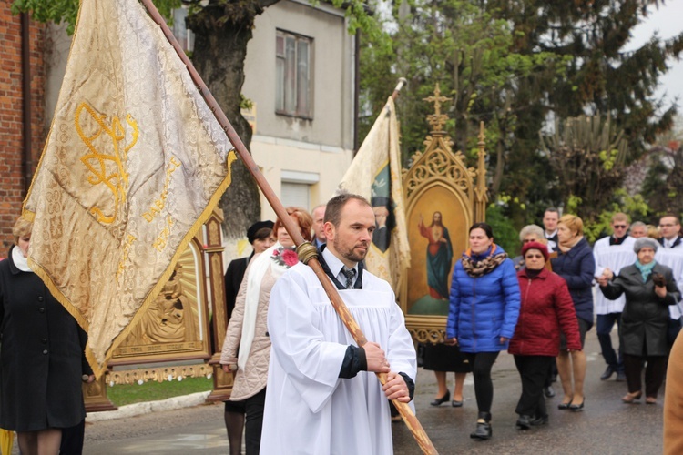 Powitanie ikony MB Częstochowskiej w Dąbrowicach