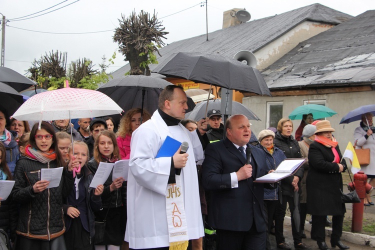 Powitanie ikony MB Częstochowskiej w Dąbrowicach