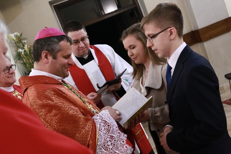 Bierzmowanie u MB Fatimskiej