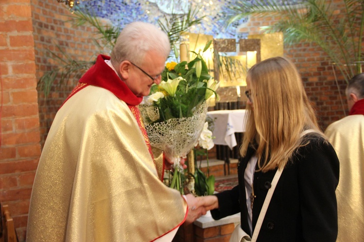 Bierzmowanie w kościele św. Stanisława Kostki w Tarnowie