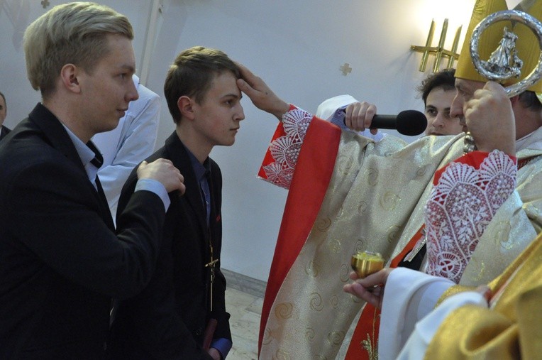 Bierzmowanie w Limanowej - Sowlinach