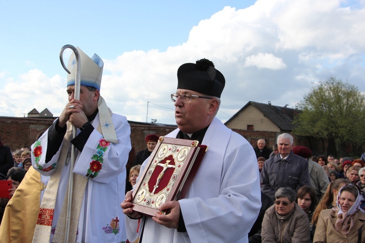 Powitanie ikony MB Częstochowskiej w Dzierzbicach