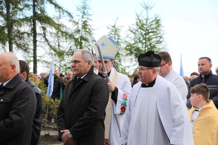 Powitanie ikony MB Częstochowskiej w Dzierzbicach