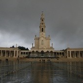 Kard. Re: Nie ma żadnej "czwartej tajemnicy fatimskiej"