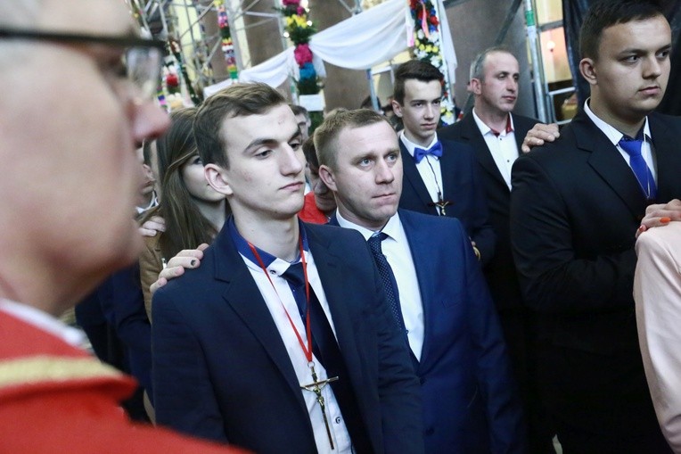 Bierzmowanie w Limanowej, cz. I