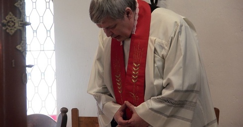 Ks. Pawlukiewicz na Górze Polanowskiej