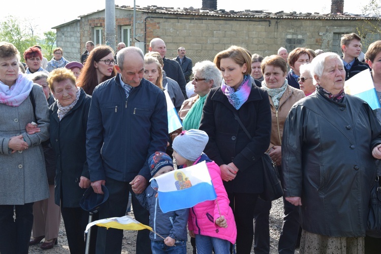 Powitanie ikony MB Częstochowskiej w parafii Sobótka