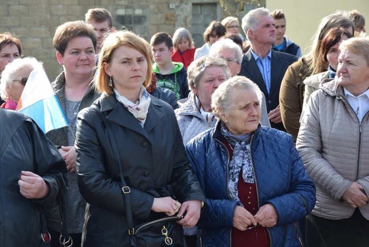 Powitanie ikony MB Częstochowskiej w parafii Sobótka