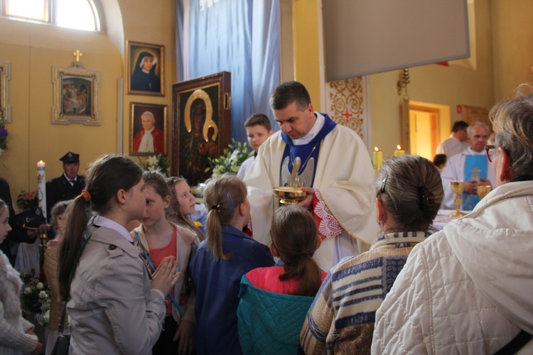 Powitanie ikony MB Częstochowskiej w Mazewie