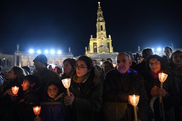 Papież w Fatimie: Jeśli chcemy być chrześcijanami, musimy być maryjni