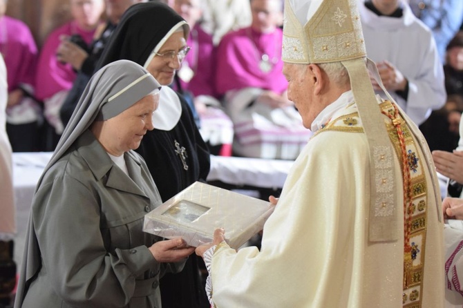 Koronacja Matki Bożej Świdnickiej