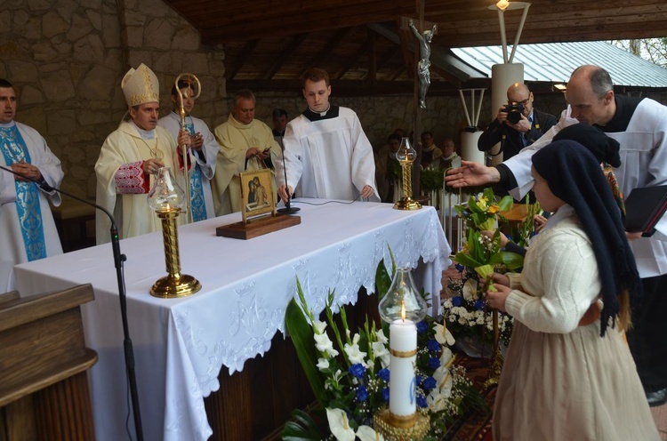 Fatimskie uroczystości w Sulisławicach 