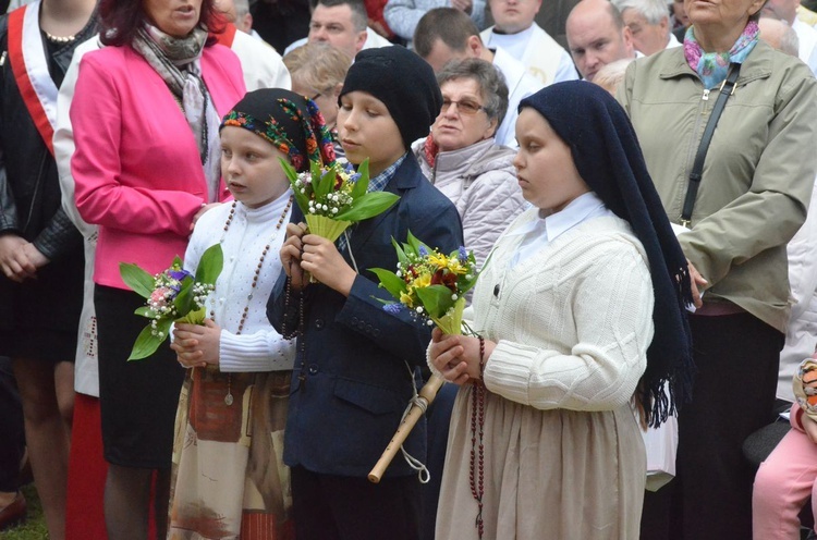 Fatimskie uroczystości w Sulisławicach 