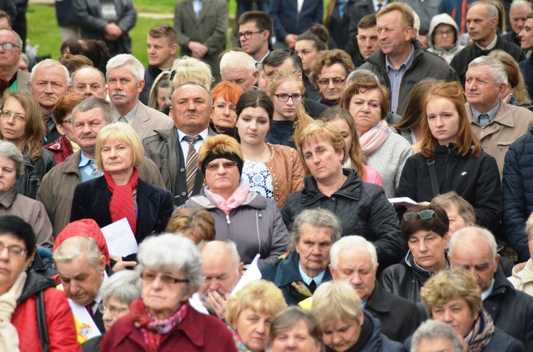 Fatimskie uroczystości w Sulisławicach 